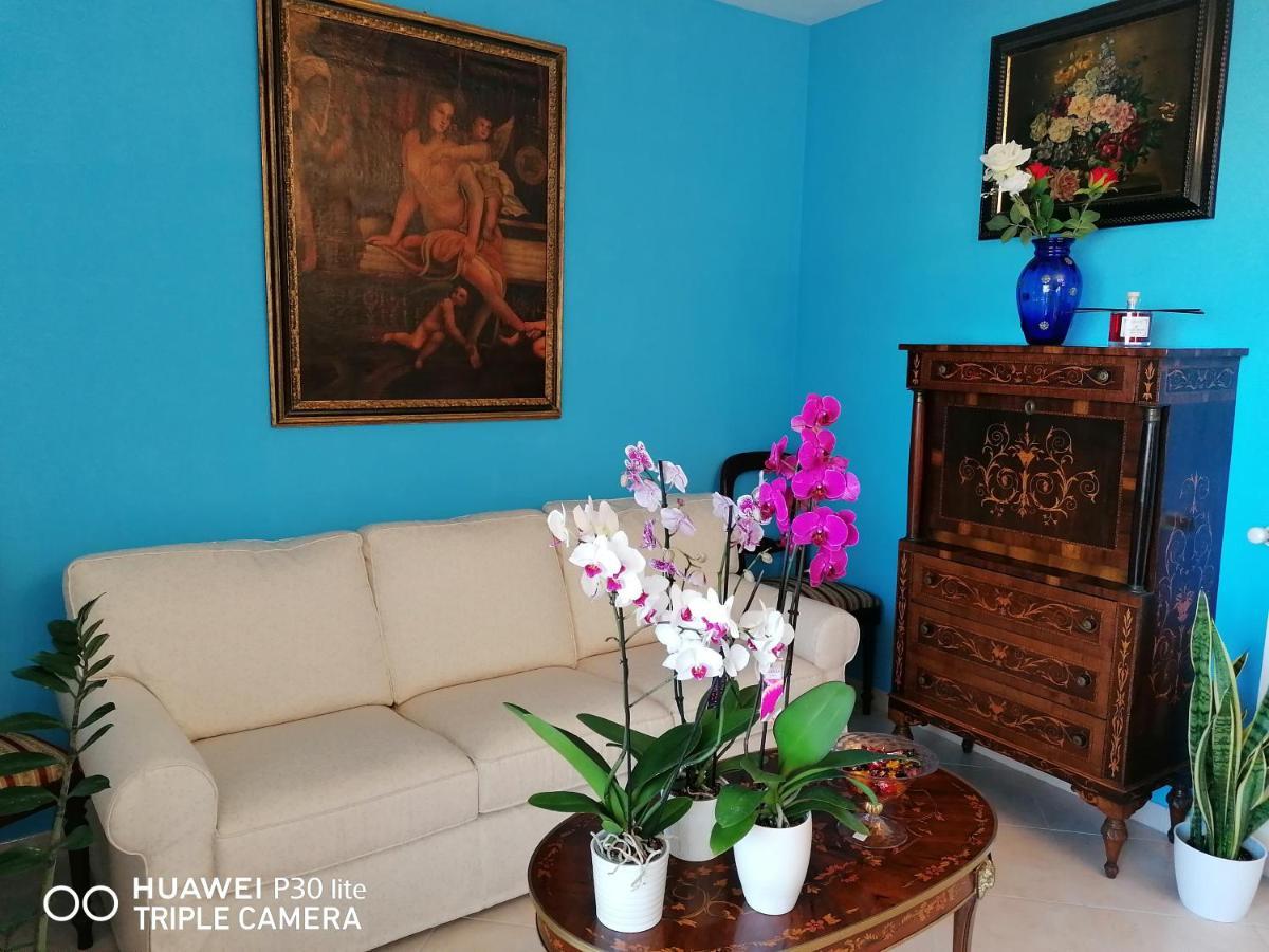 B&Byanet'S Beautiful House Civitavecchia Buitenkant foto