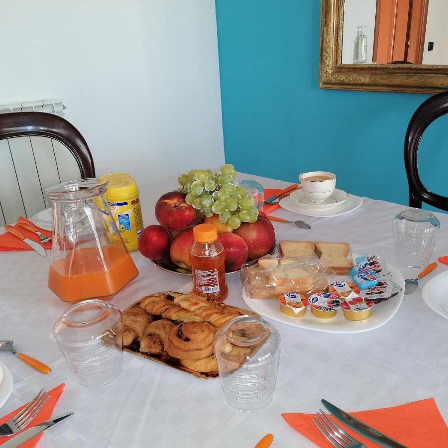 B&Byanet'S Beautiful House Civitavecchia Buitenkant foto