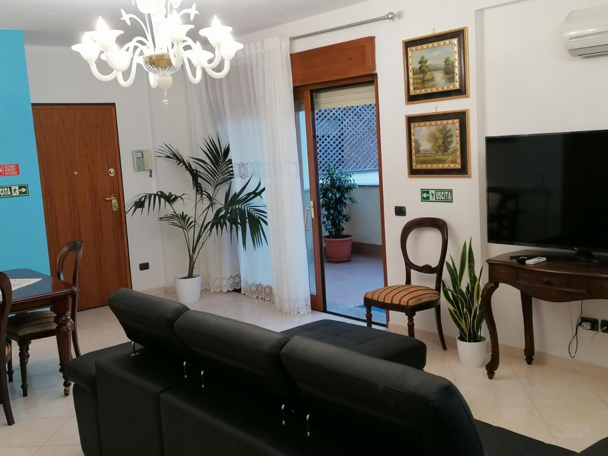 B&Byanet'S Beautiful House Civitavecchia Buitenkant foto