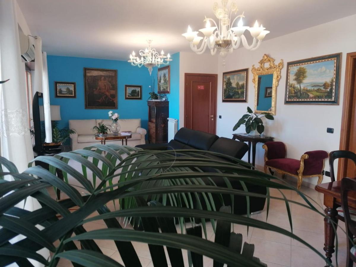 B&Byanet'S Beautiful House Civitavecchia Buitenkant foto