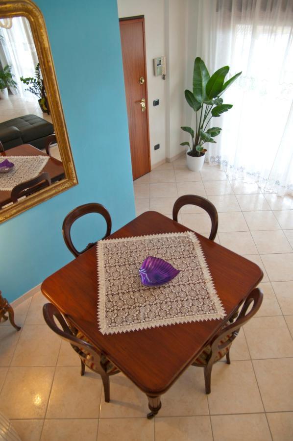 B&Byanet'S Beautiful House Civitavecchia Buitenkant foto
