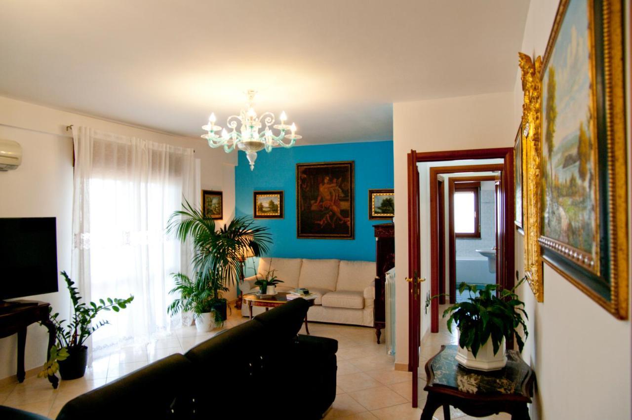 B&Byanet'S Beautiful House Civitavecchia Buitenkant foto