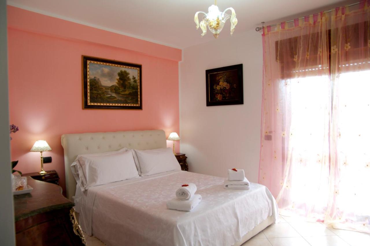 B&Byanet'S Beautiful House Civitavecchia Buitenkant foto