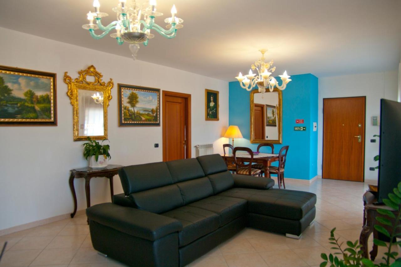 B&Byanet'S Beautiful House Civitavecchia Buitenkant foto