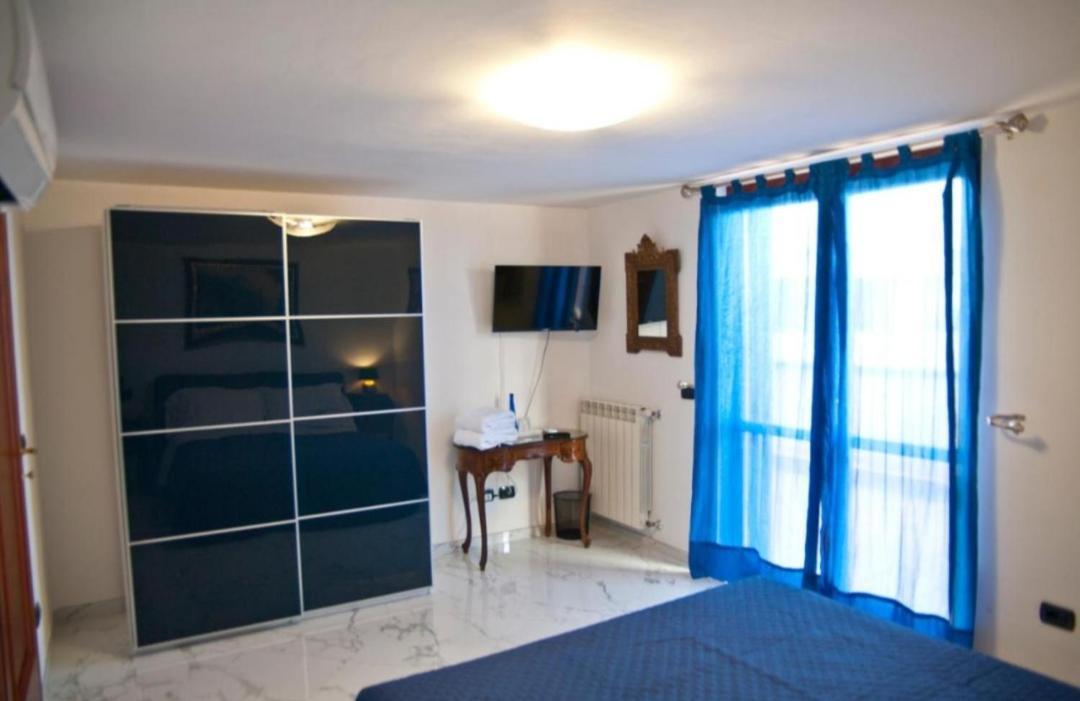 B&Byanet'S Beautiful House Civitavecchia Buitenkant foto